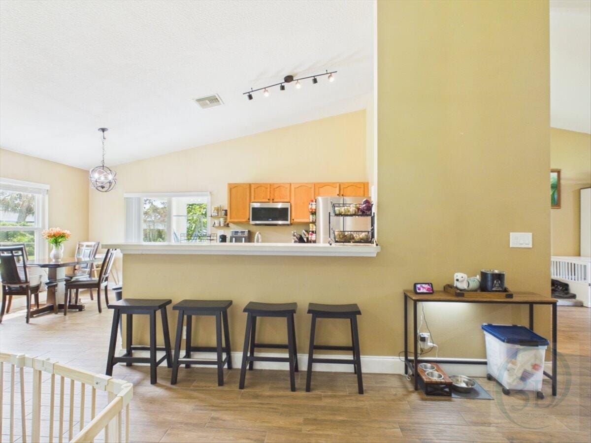 2265 SW Grosspoint Street — photo 9