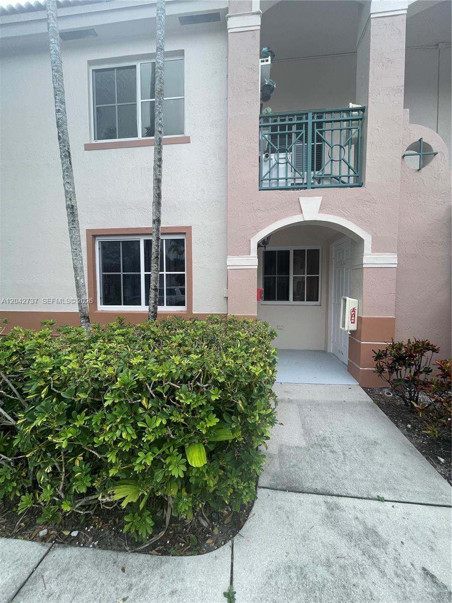 2151 NW 77th Way 102, Pembroke Pines, FL 33024, Pembroke Pines