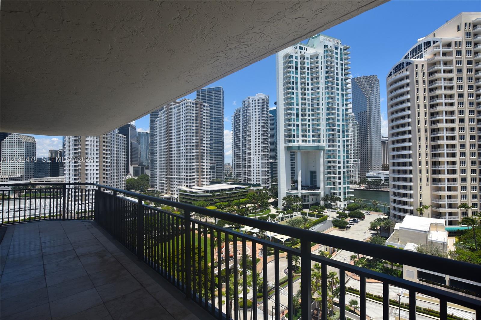540 Brickell Key Drive 1513, Miami, FL 33131, Miami