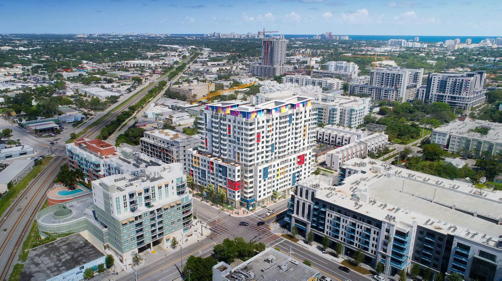 600 N Andrews Avenue 604 — photo 10