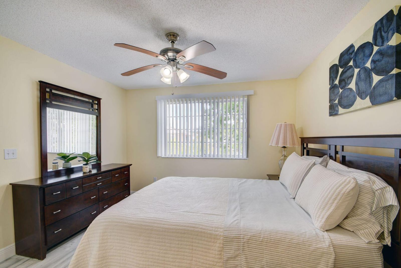 300 Crestwood Court N 307, Royal Palm Beach, FL 33411 photo 16