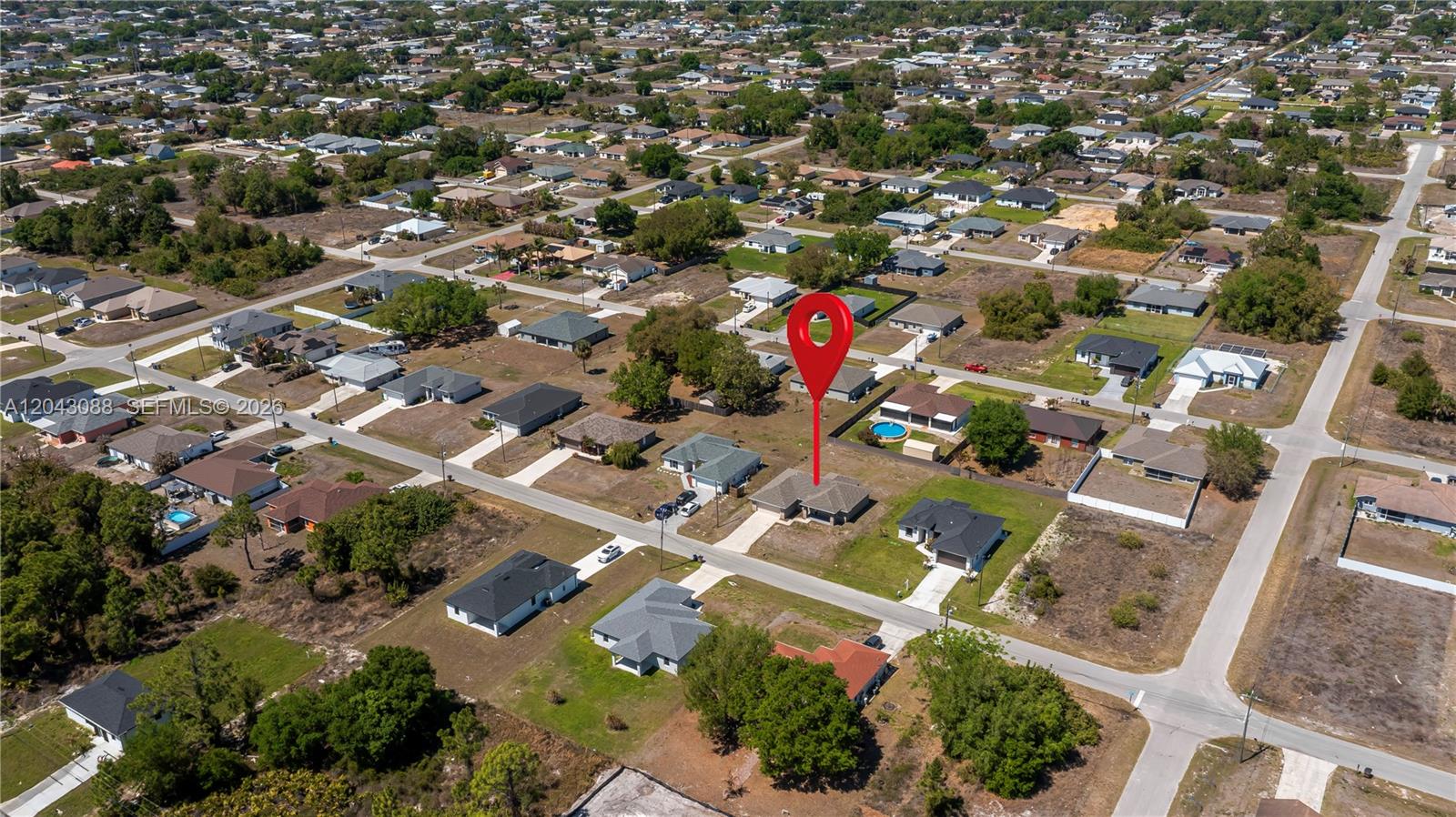 4104 SW 13 Th Street — photo 5