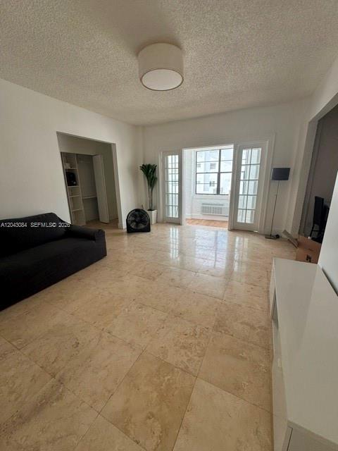 934 Michigan Avenue 308, Miami Beach, FL 33139, Miami Beach