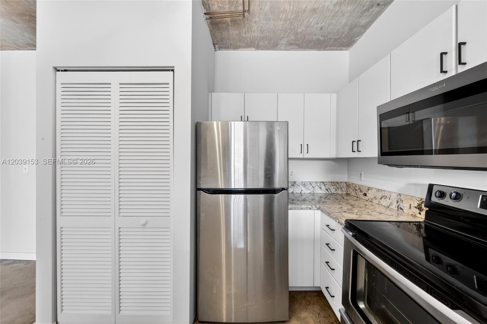 455 NE 25th Street 602, Miami, FL 33137 photo 24