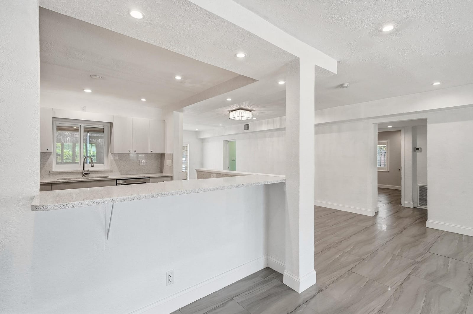 1777 NE 17th Street, Fort Lauderdale, FL 33305 photo 9