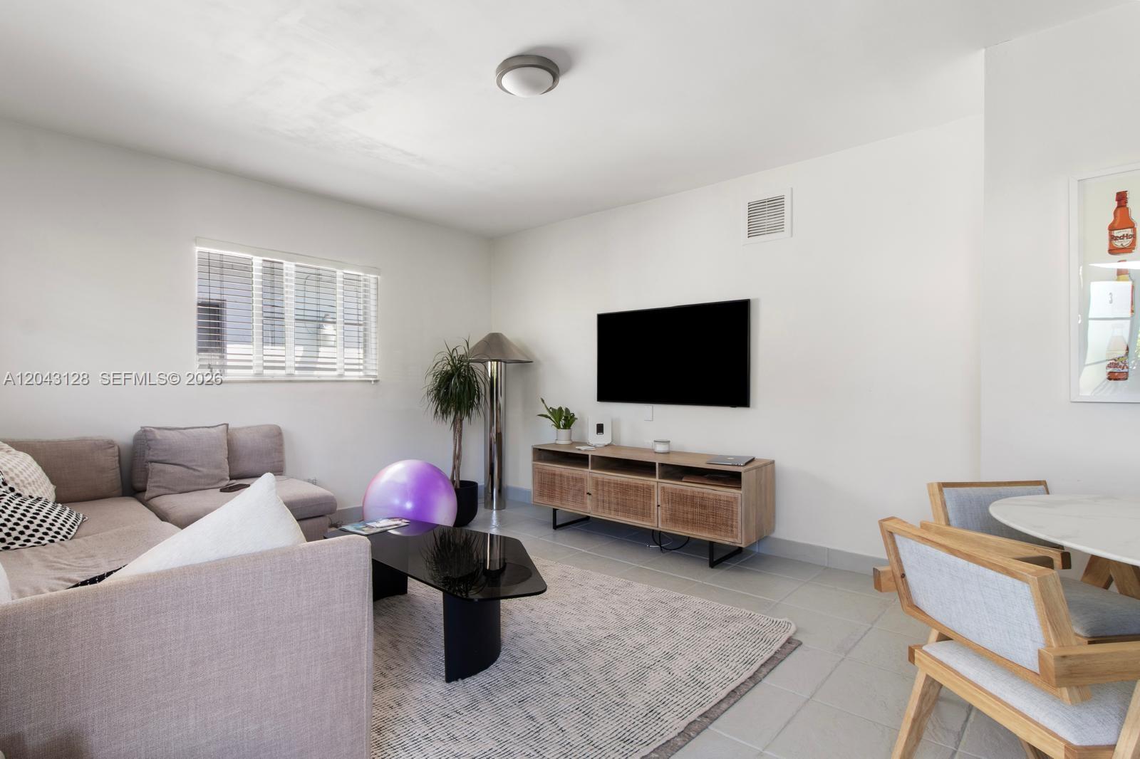 1050 7th Street 10503, Miami Beach, FL 33139, Miami Beach