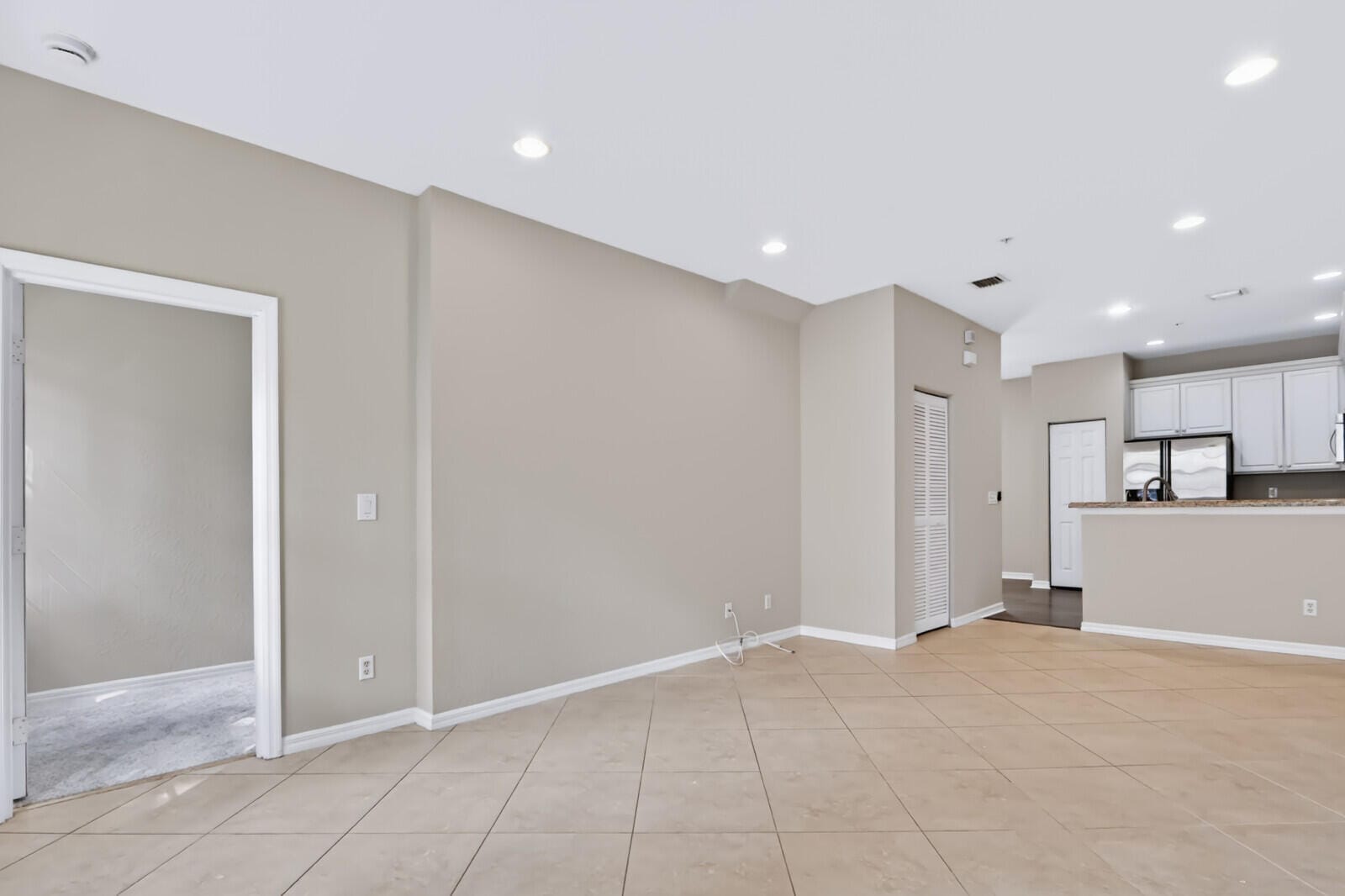 114 Locustberry Lane 105, Jupiter, FL 33458 photo 7