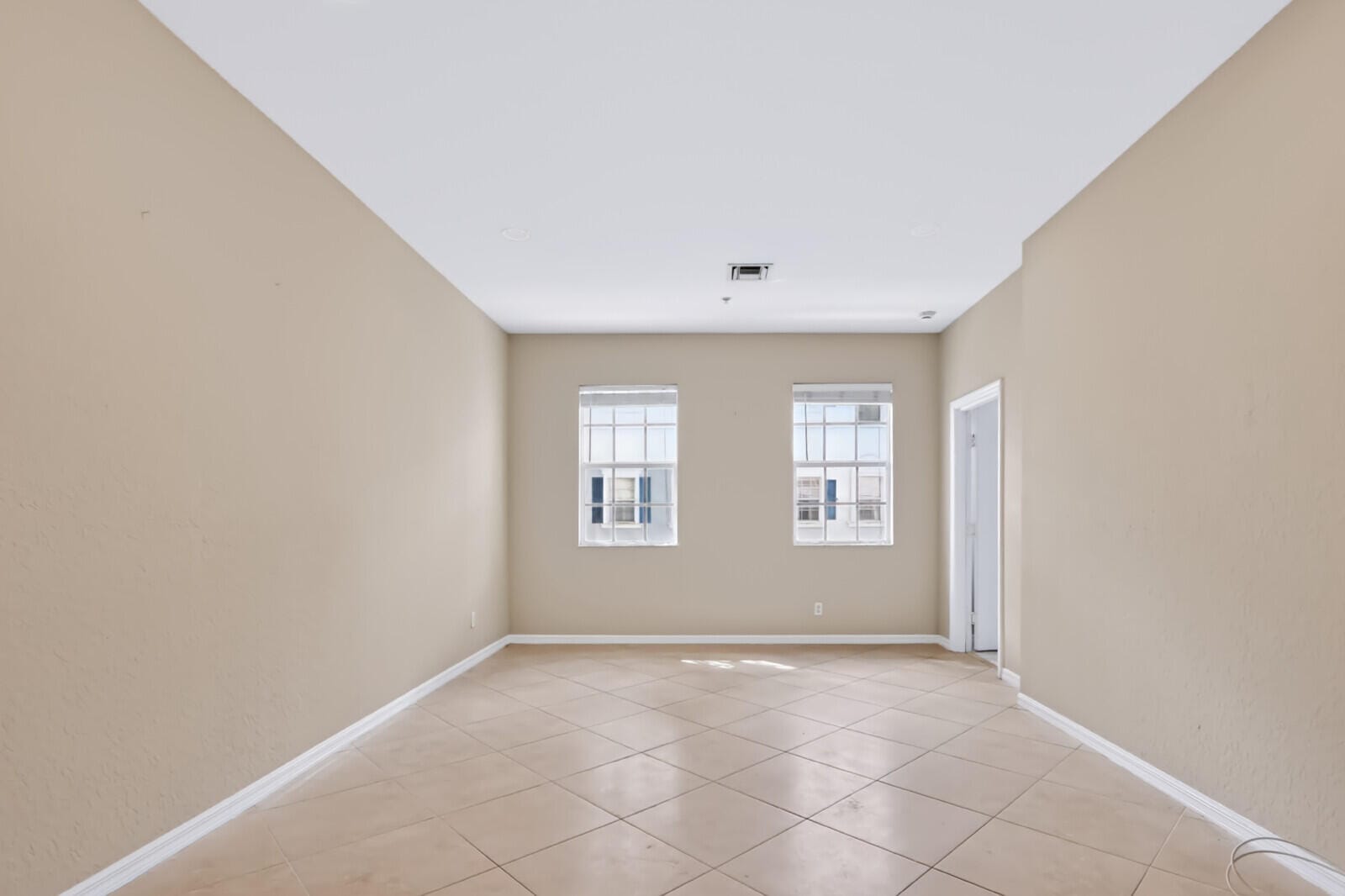 114 Locustberry Lane 105, Jupiter, FL 33458 photo 9