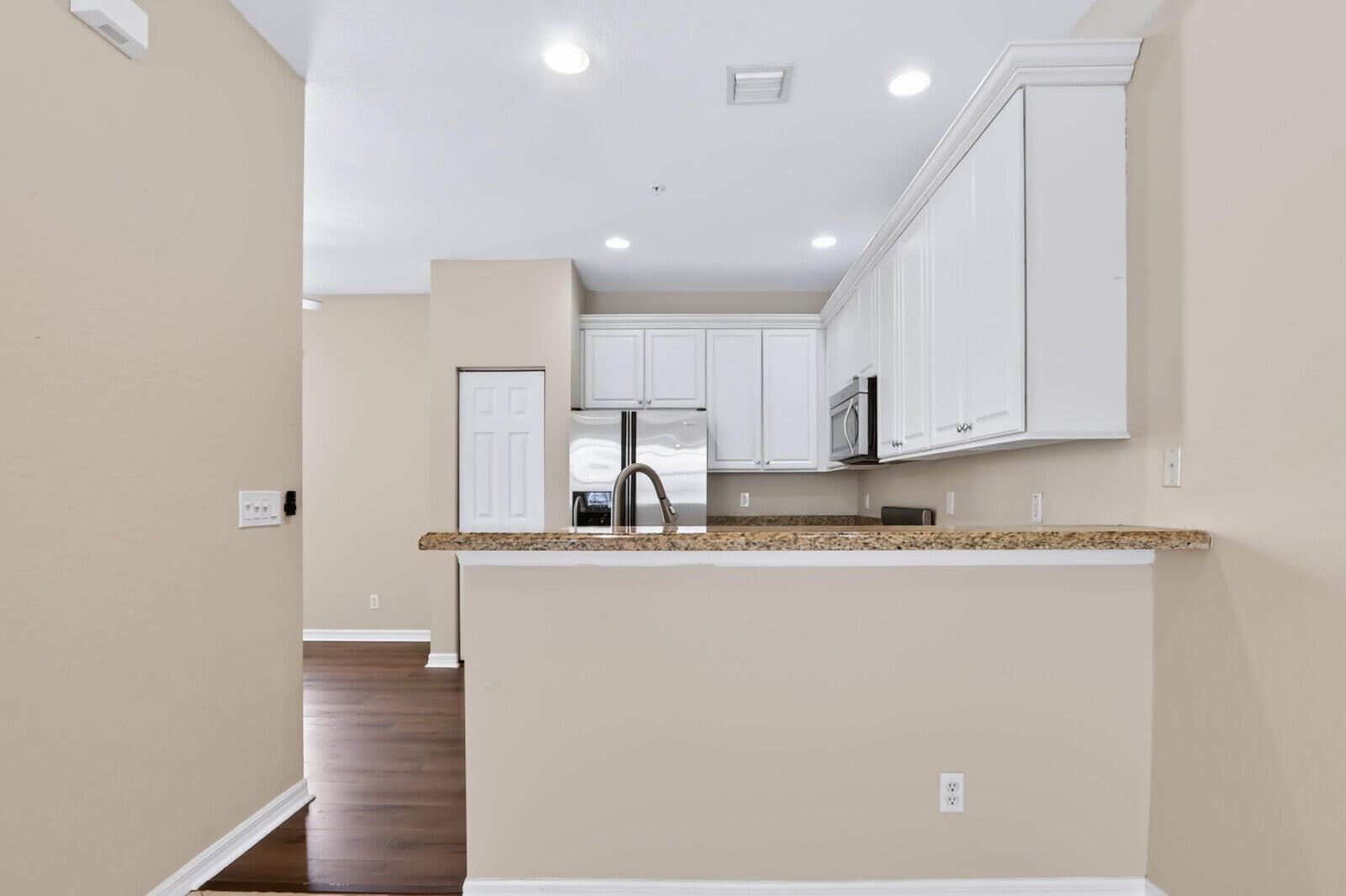 114 Locustberry Lane 105, Jupiter, FL 33458 photo 10