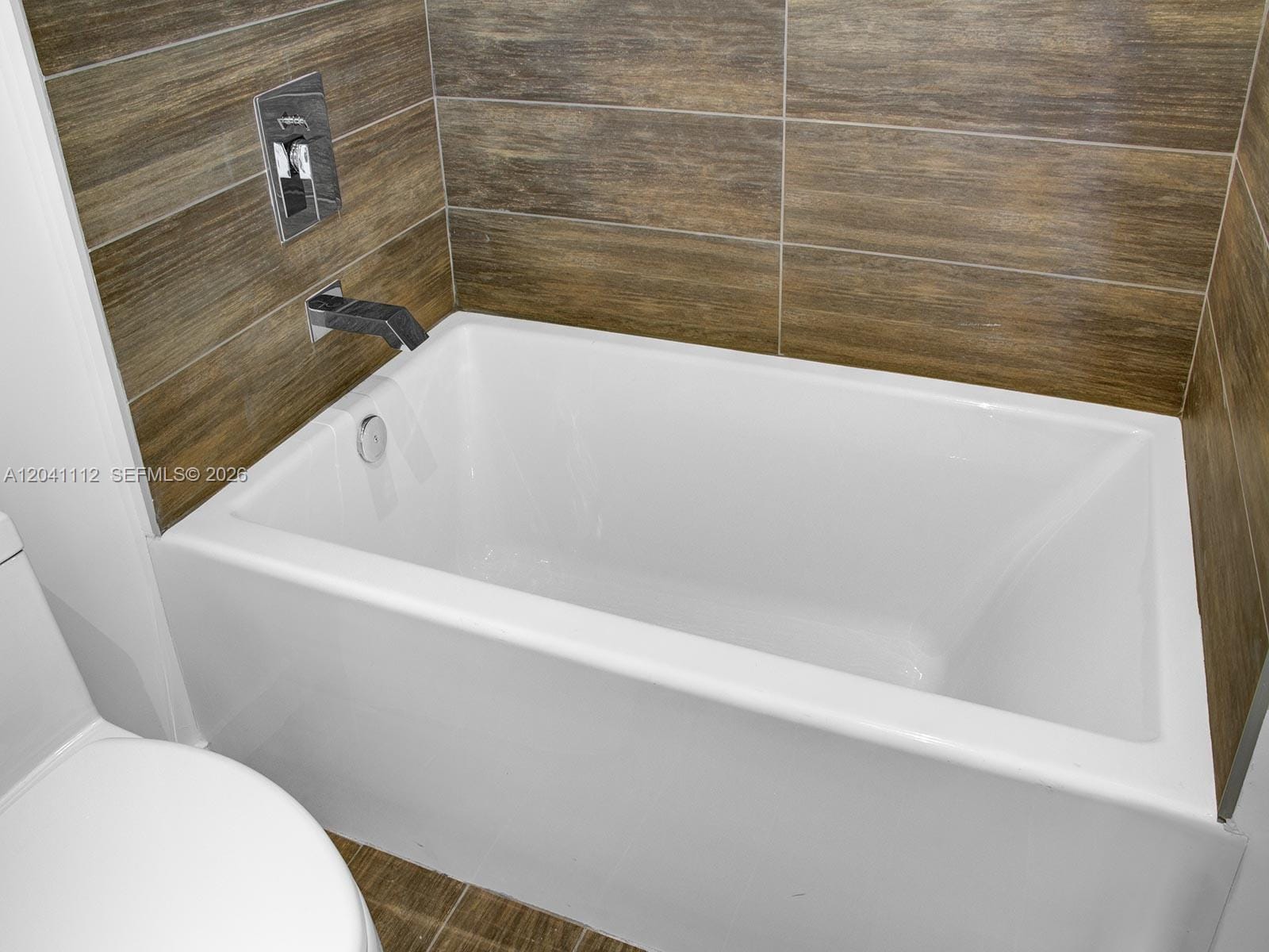 1600 SW 1st Avenue 401, Miami, FL 33129 photo 9