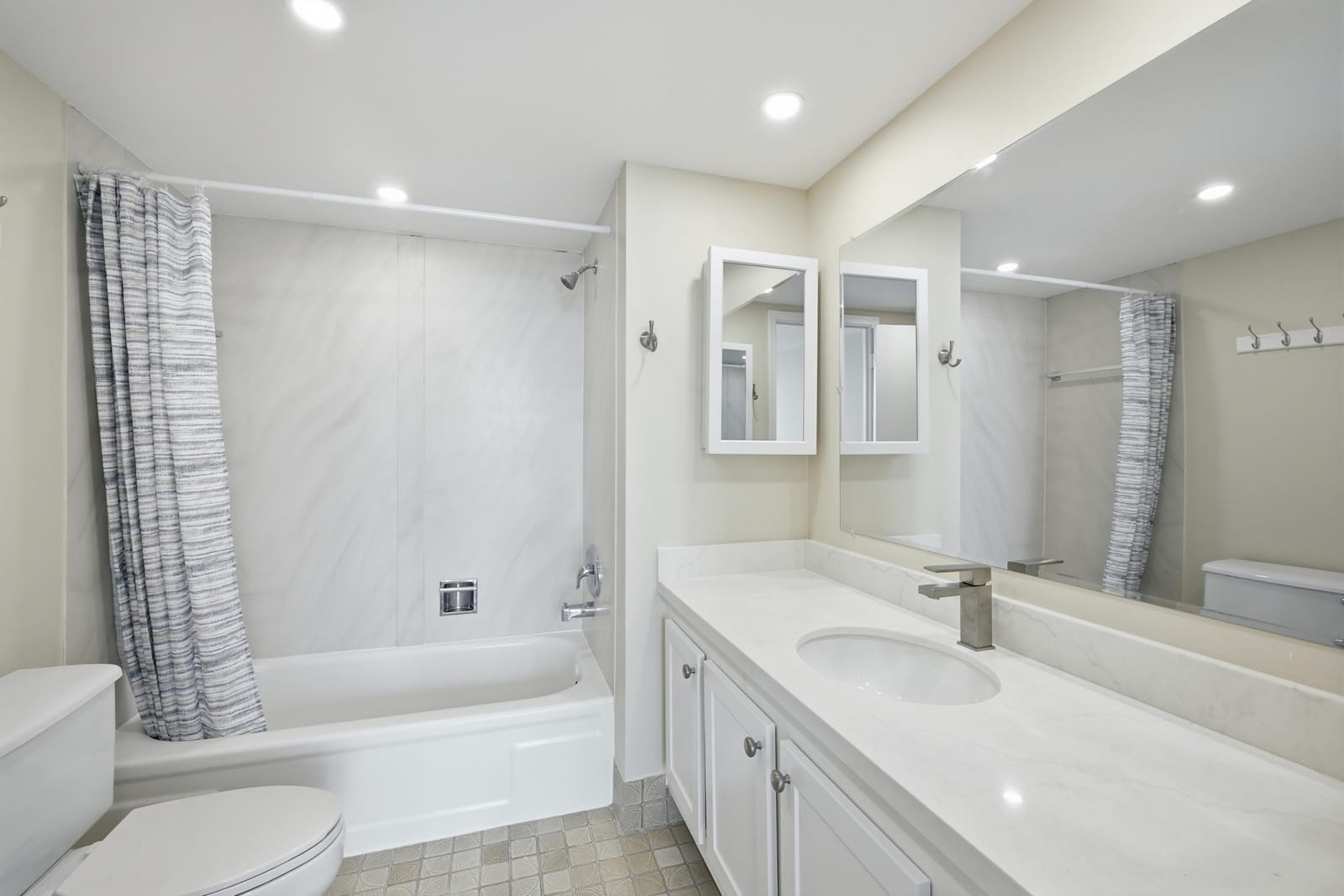 2841 N Ocean Boulevard 1503 — photo 9