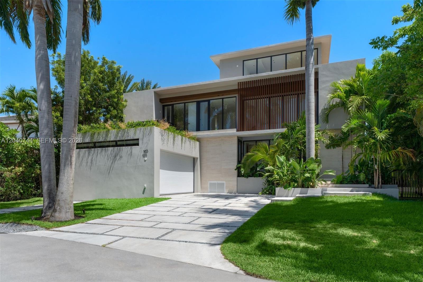 165 Hampton Lane, Key Biscayne, FL 33149, Key Biscayne