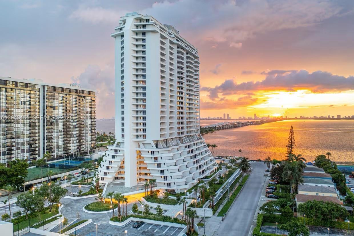 555 NE 34th Street 1102, Miami, FL 33137, Miami