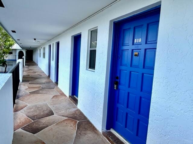 6061 N Falls Cir Drive 402, Lauderhill, FL 33319