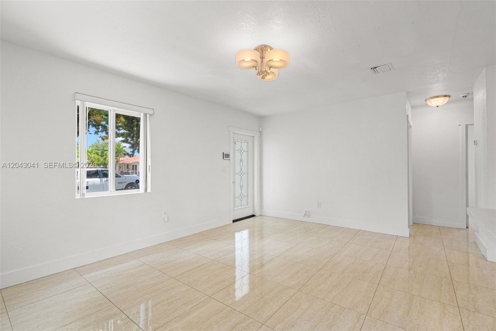 270 NW 51st Avenue, Miami, FL 33126 photo 9