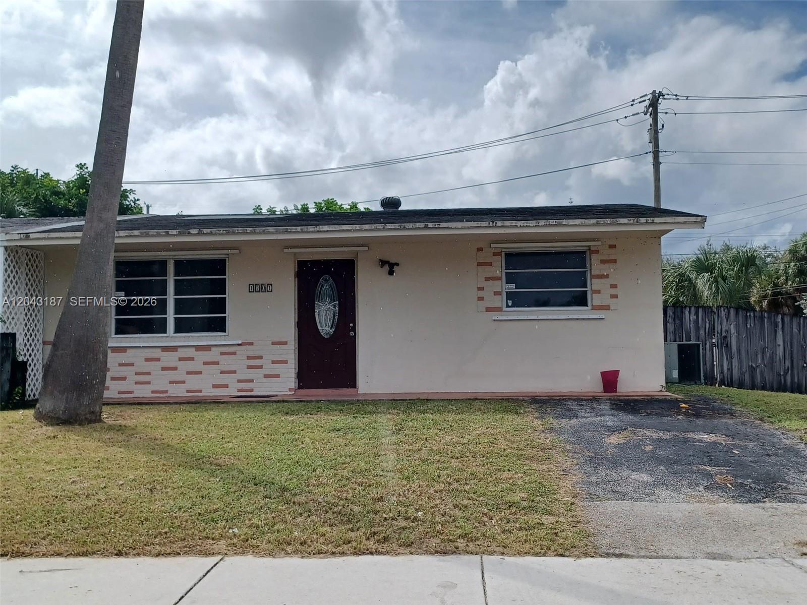 1701 SW 70th Avenue 1, North Lauderdale, FL 33068, North Lauderdale