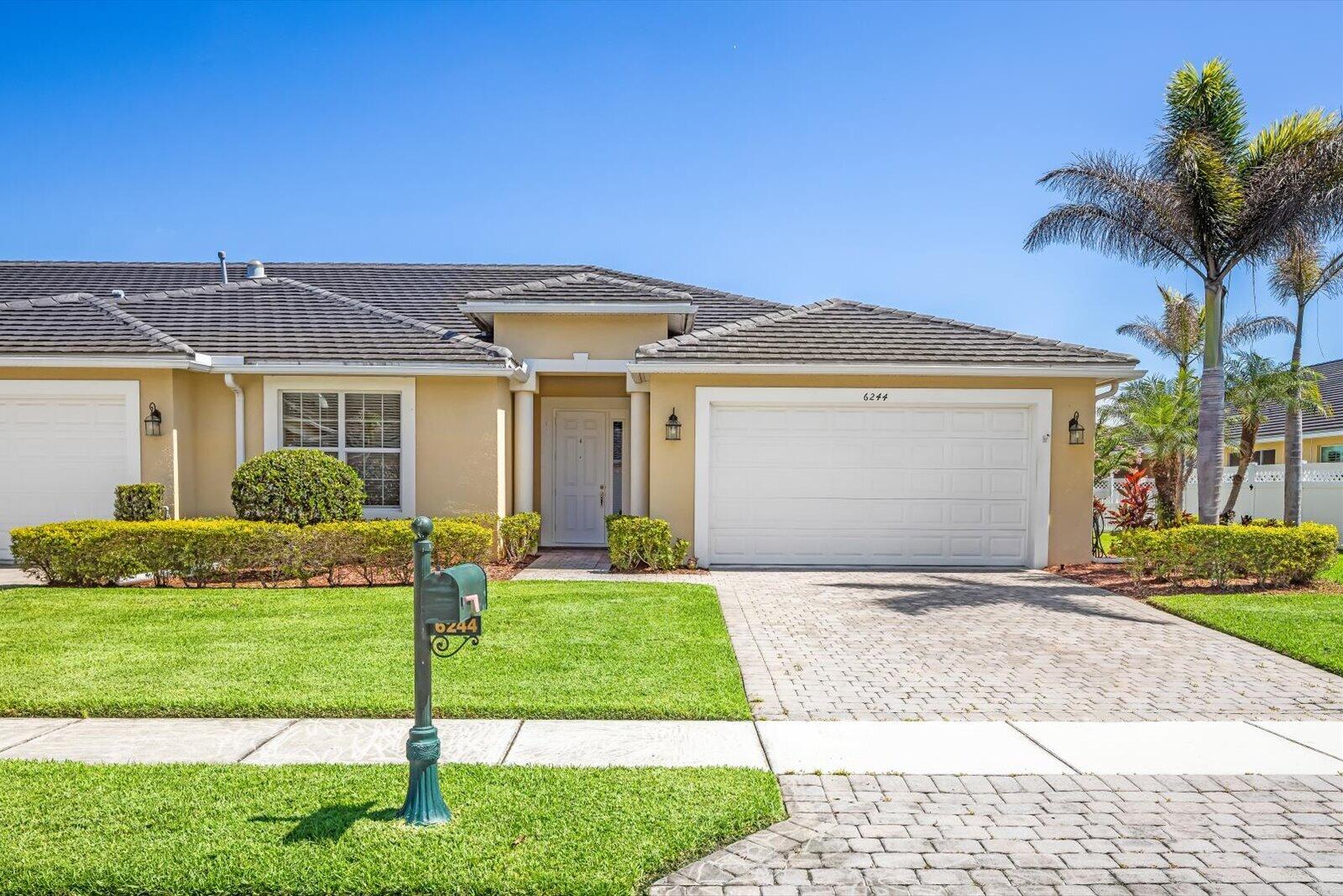 6244 NW Helmsdale Way, Port St. Lucie, FL 34983, Port St Lucie