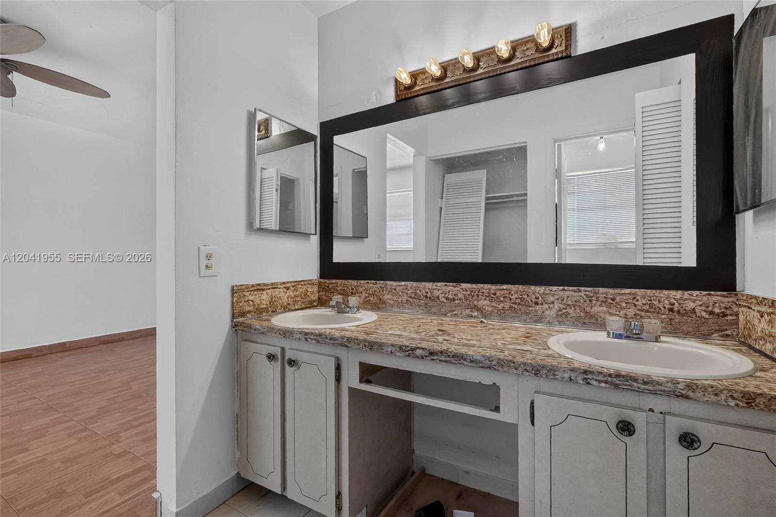 7055 W 3rd Court, Hialeah, FL 33014 photo 13