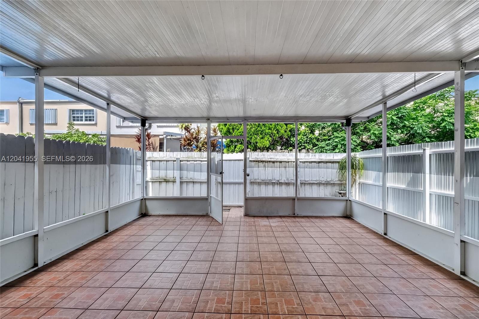 7055 W 3rd Court, Hialeah, FL 33014 photo 4