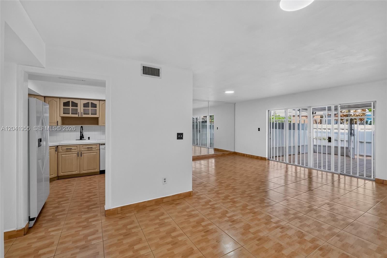7055 W 3rd Court, Hialeah, FL 33014 photo 8