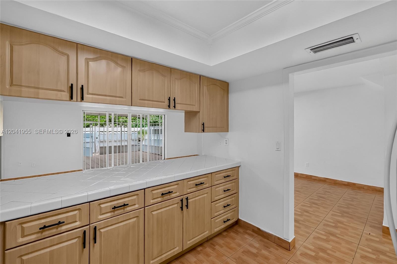 7055 W 3rd Court, Hialeah, FL 33014 photo 10