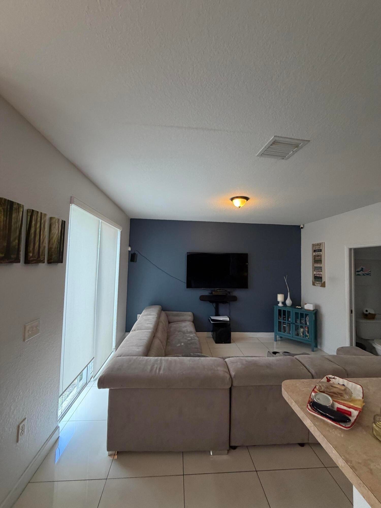 1047 NE 208th Street, Miami, FL 33179 photo 13