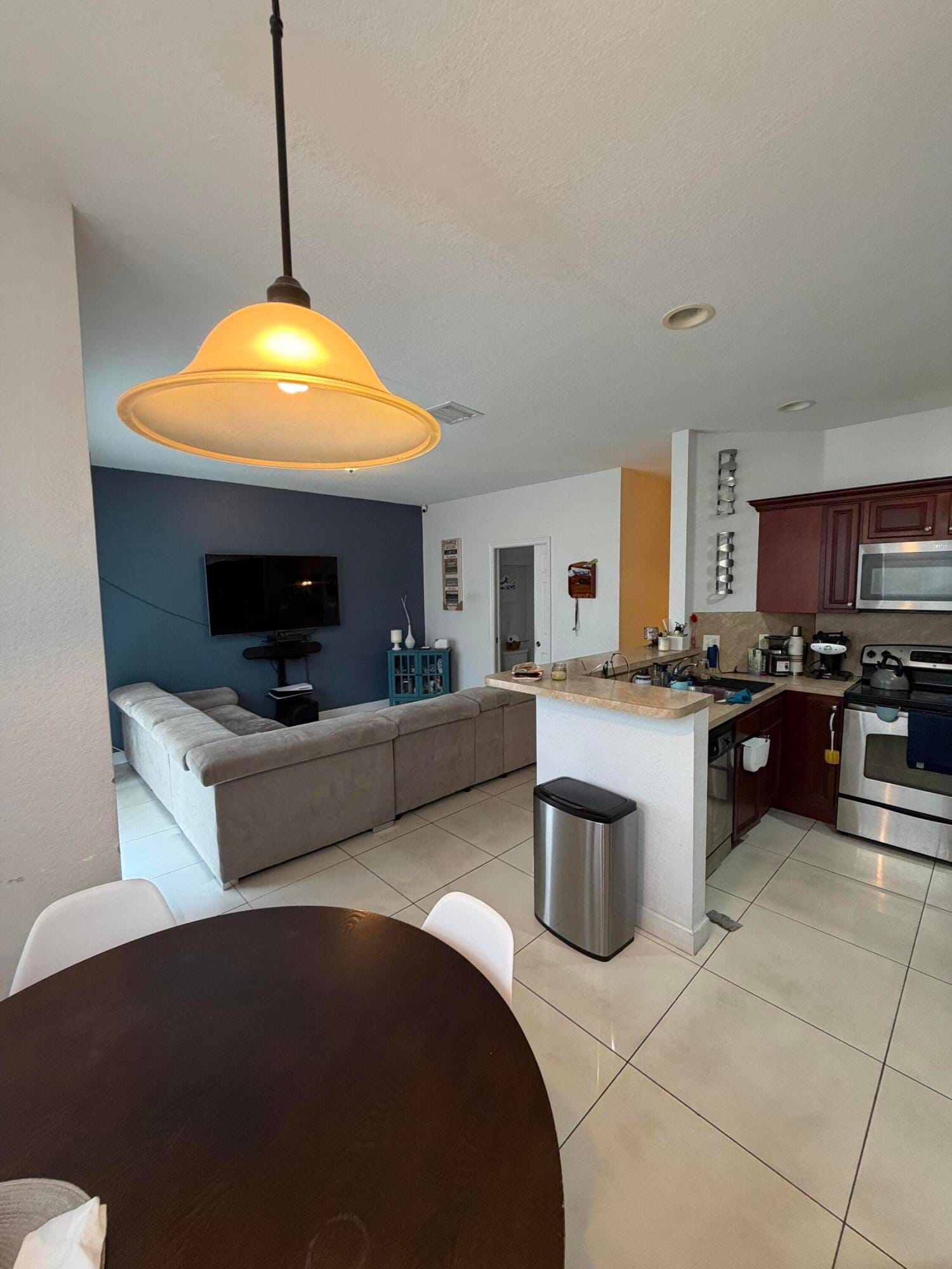 1047 NE 208th Street, Miami, FL 33179 photo 15