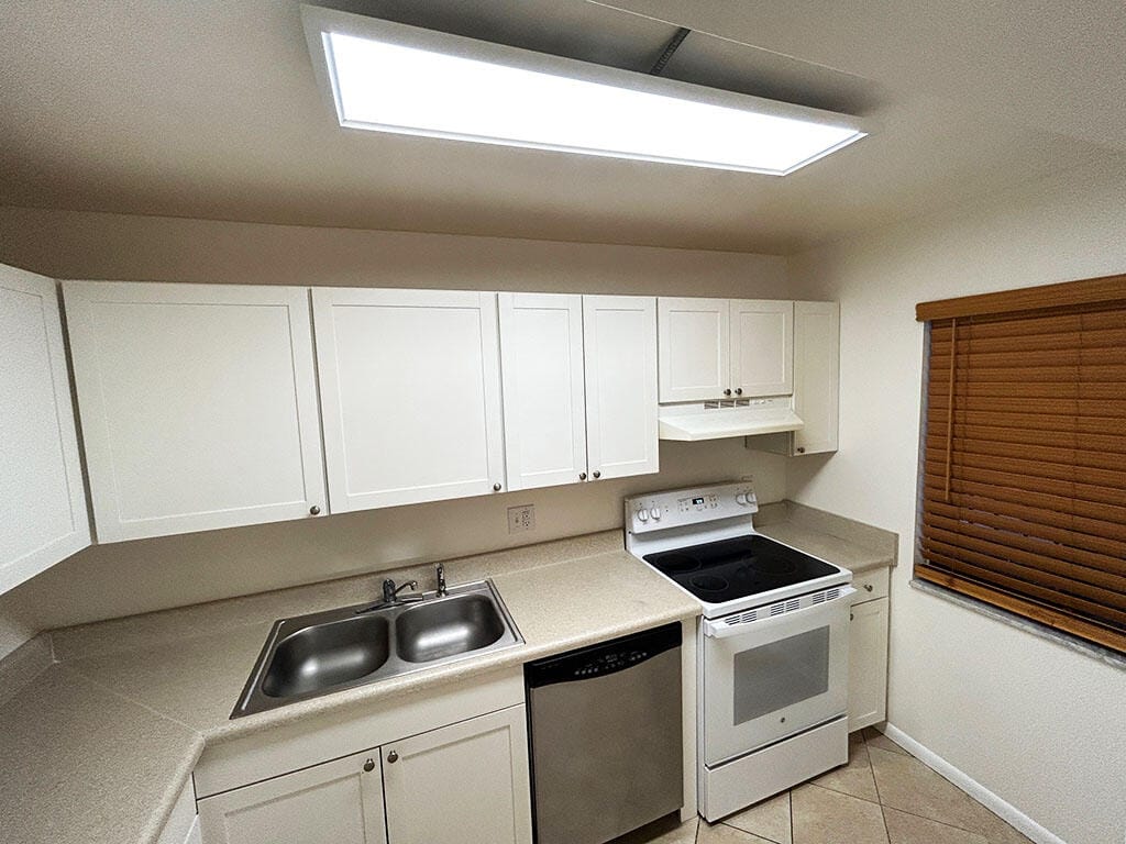 2828 Tennis Club Drive 207 — photo 5