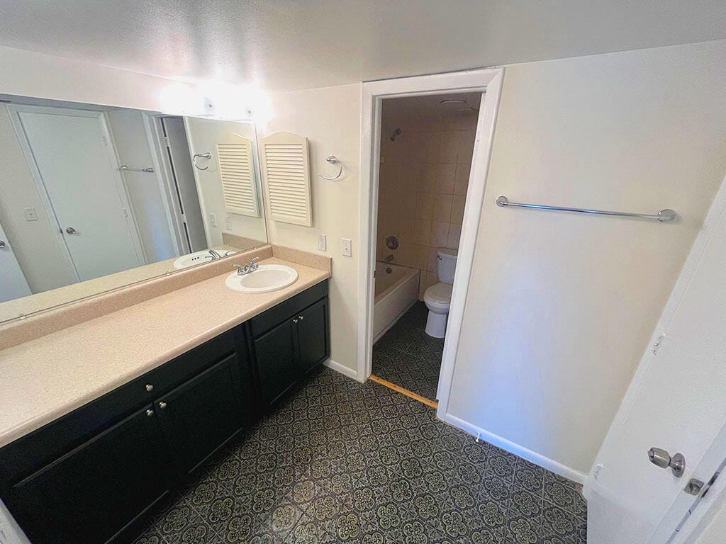 2828 Tennis Club Drive 207 — photo 8