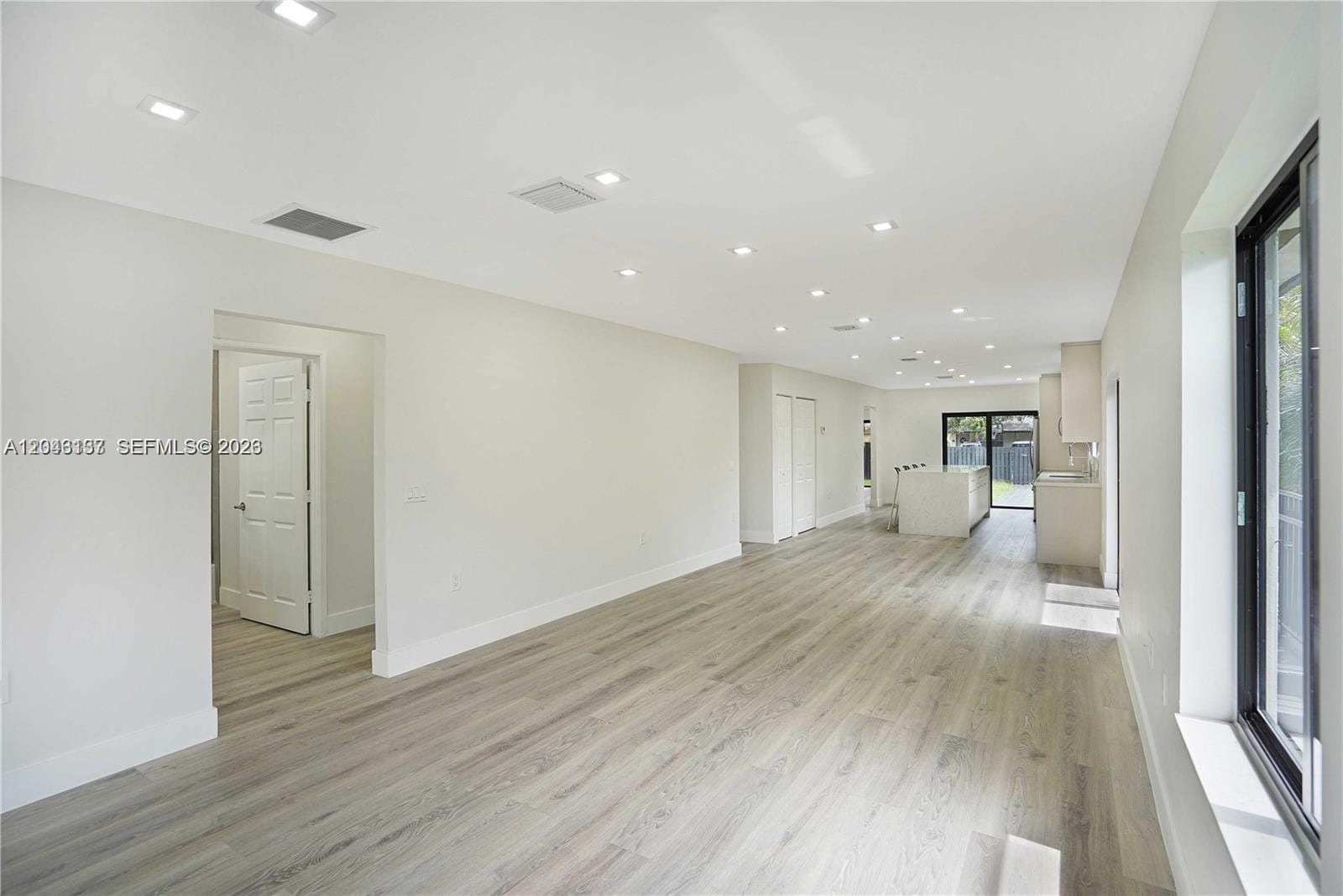 222 SW 3rd Terrace — photo 8