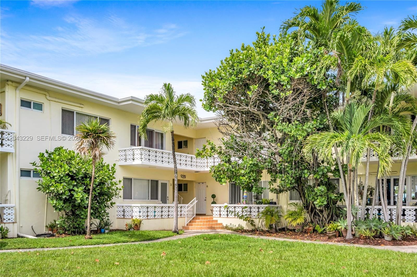 9281 W Bay Harbor Drive 15 — photo 6