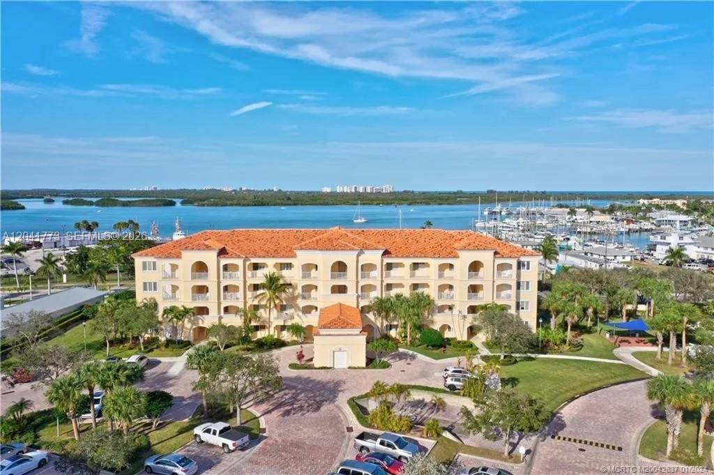 38 E Harbour Isle Drive E 104, Fort Pierce, FL 34949, Fort Pierce