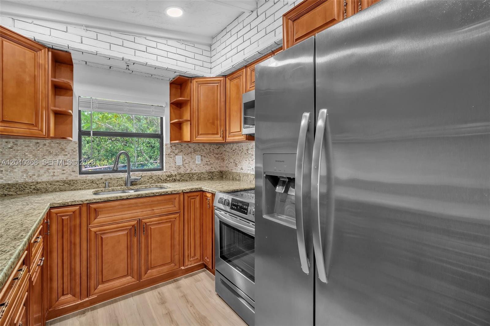 5096 SW 28th Terrace — photo 9