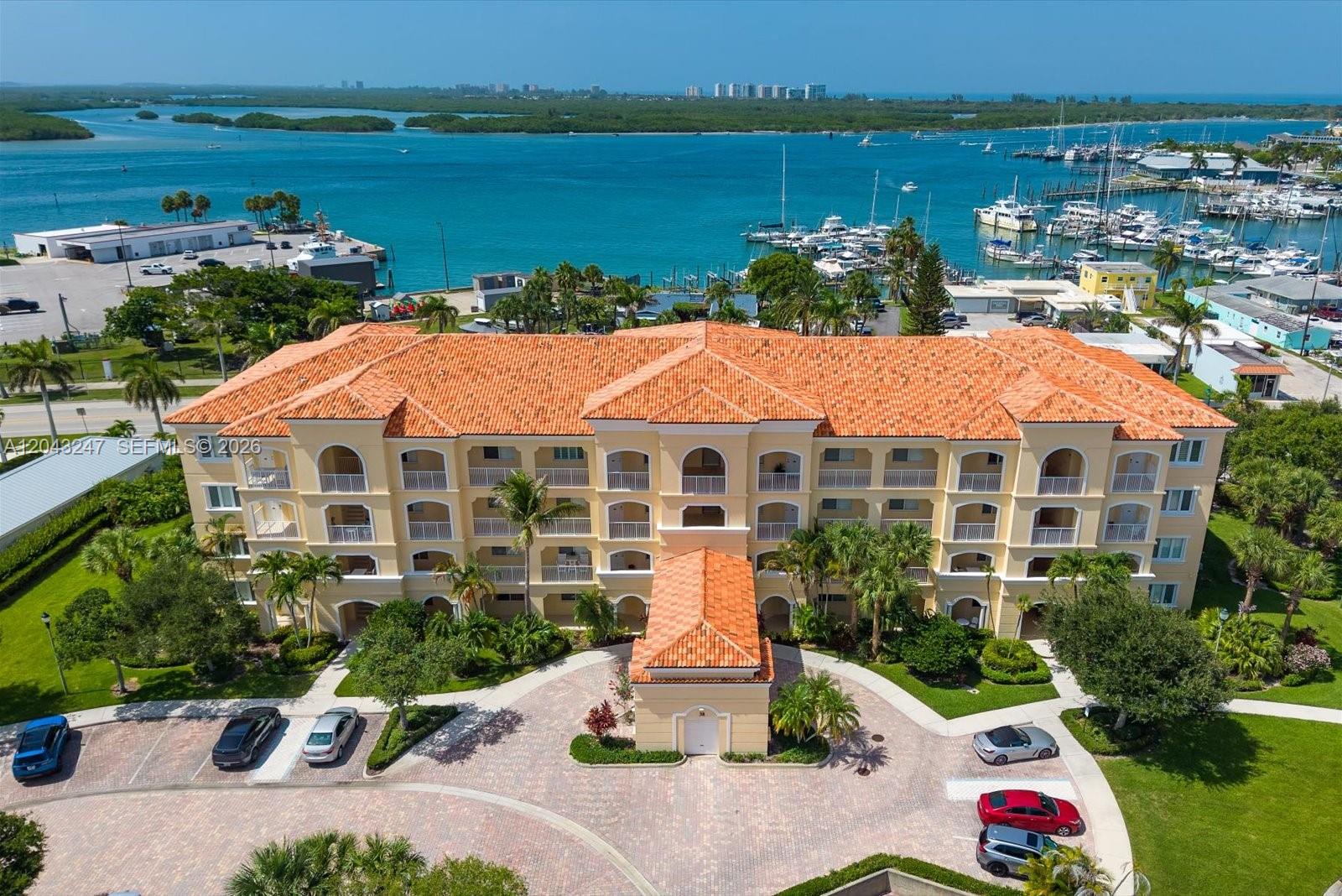 38 E Harbour Isle Drive E 104, Fort Pierce, FL 34949, Fort Pierce