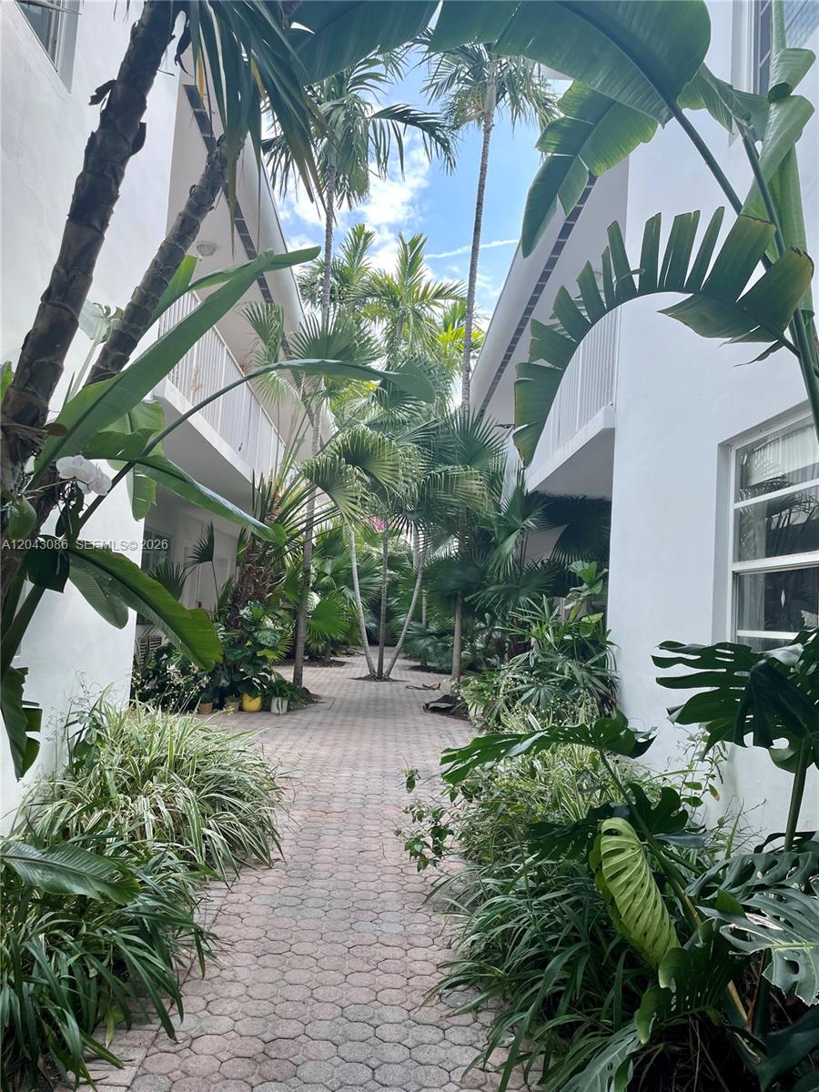 901 Meridian Avenue 104, Miami Beach, FL 33139, Miami Beach