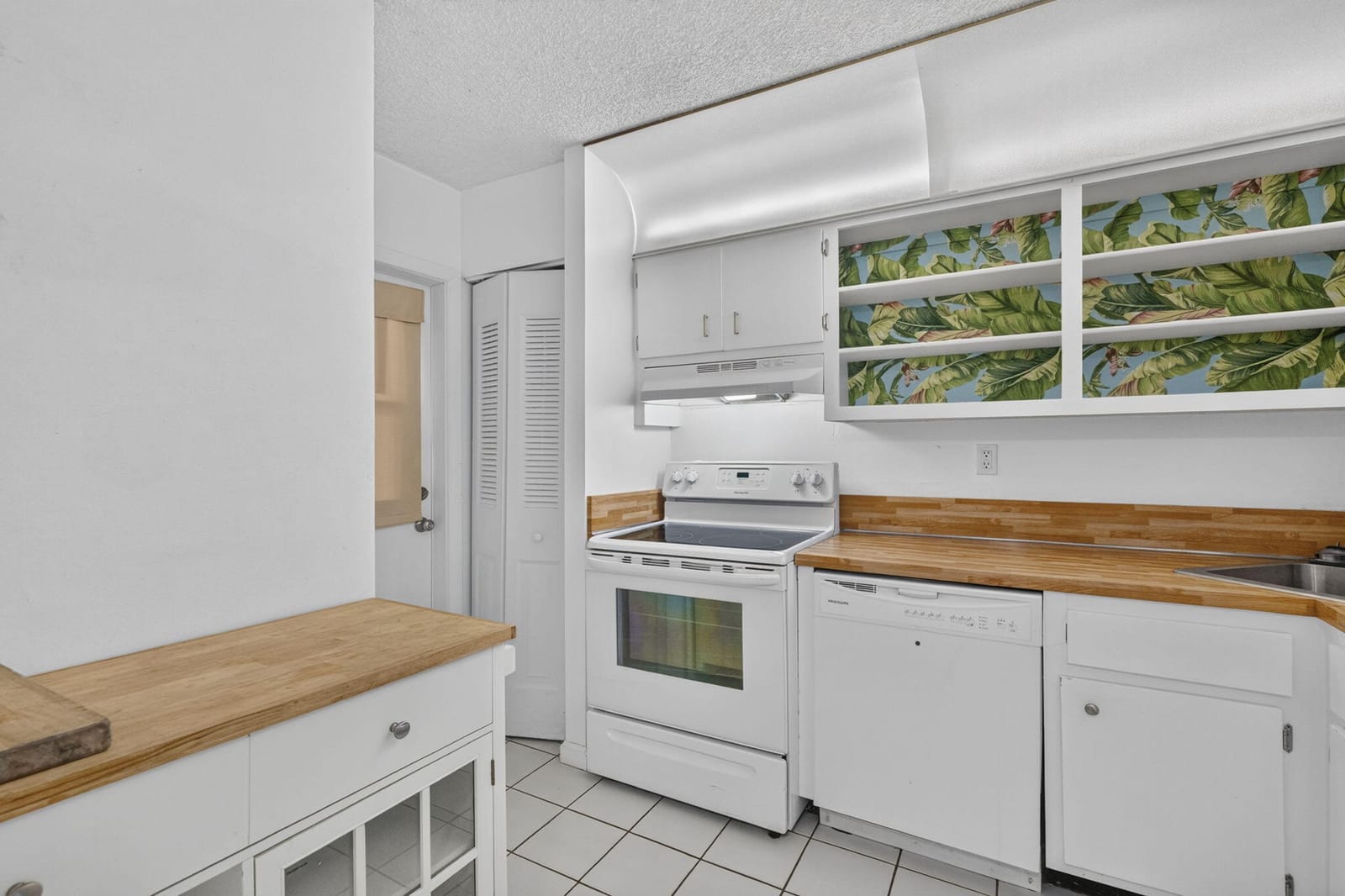 4501 NE 21st Avenue 208 — photo 3