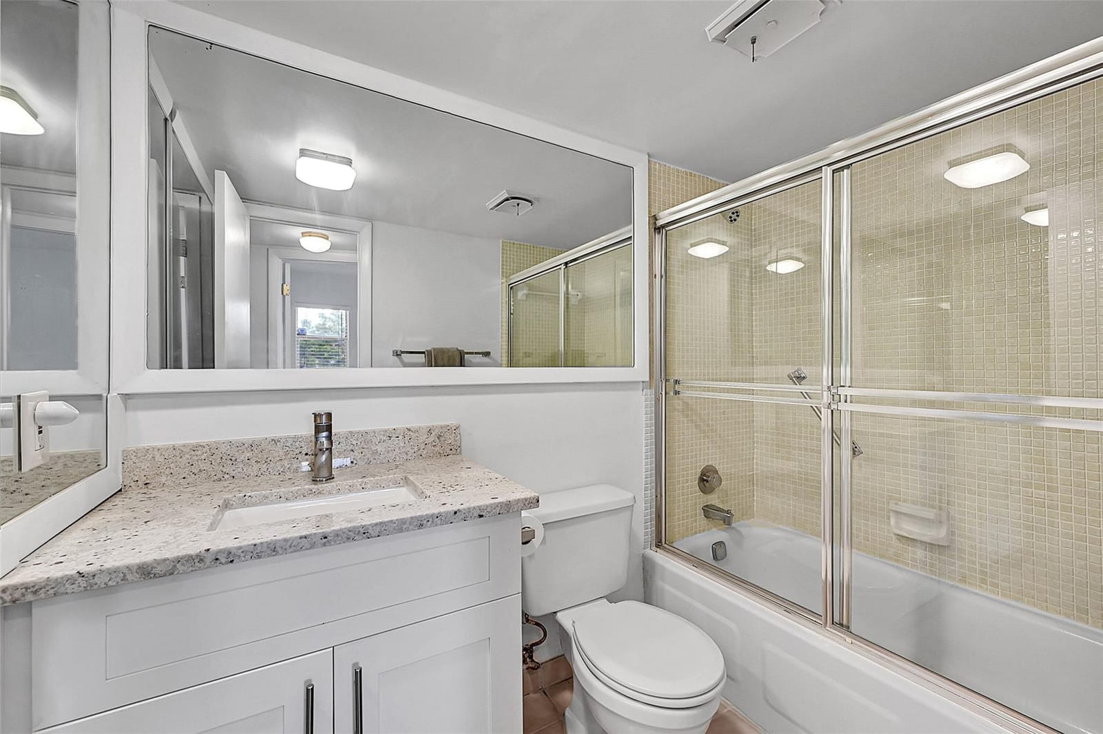2780 N Pine Island Road 312 — photo 10