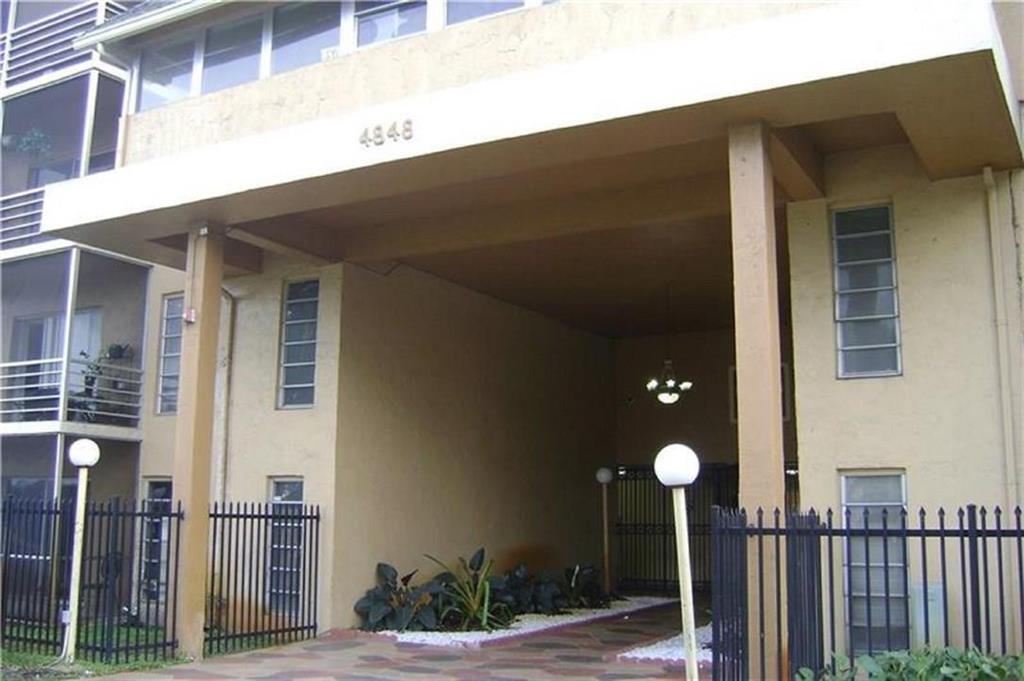 4848 NW 24th Court 136, Lauderdale Lakes, FL 33313, Lauderdale Lakes