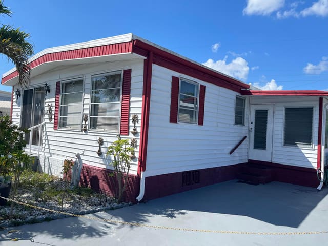 8708 SW 16th Street, Park City Estates, Davie, FL
