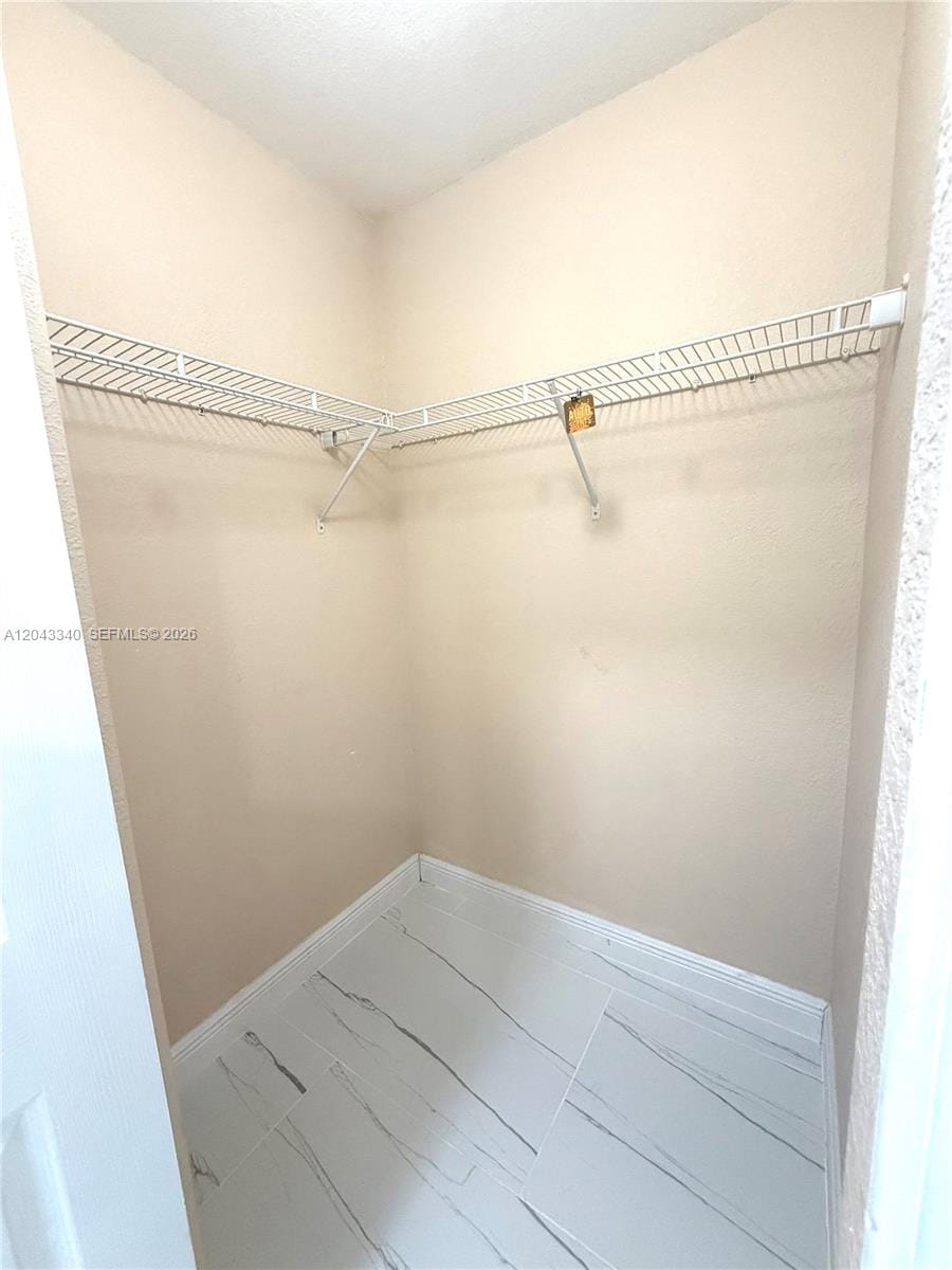 313 NW 16 Place — photo 12