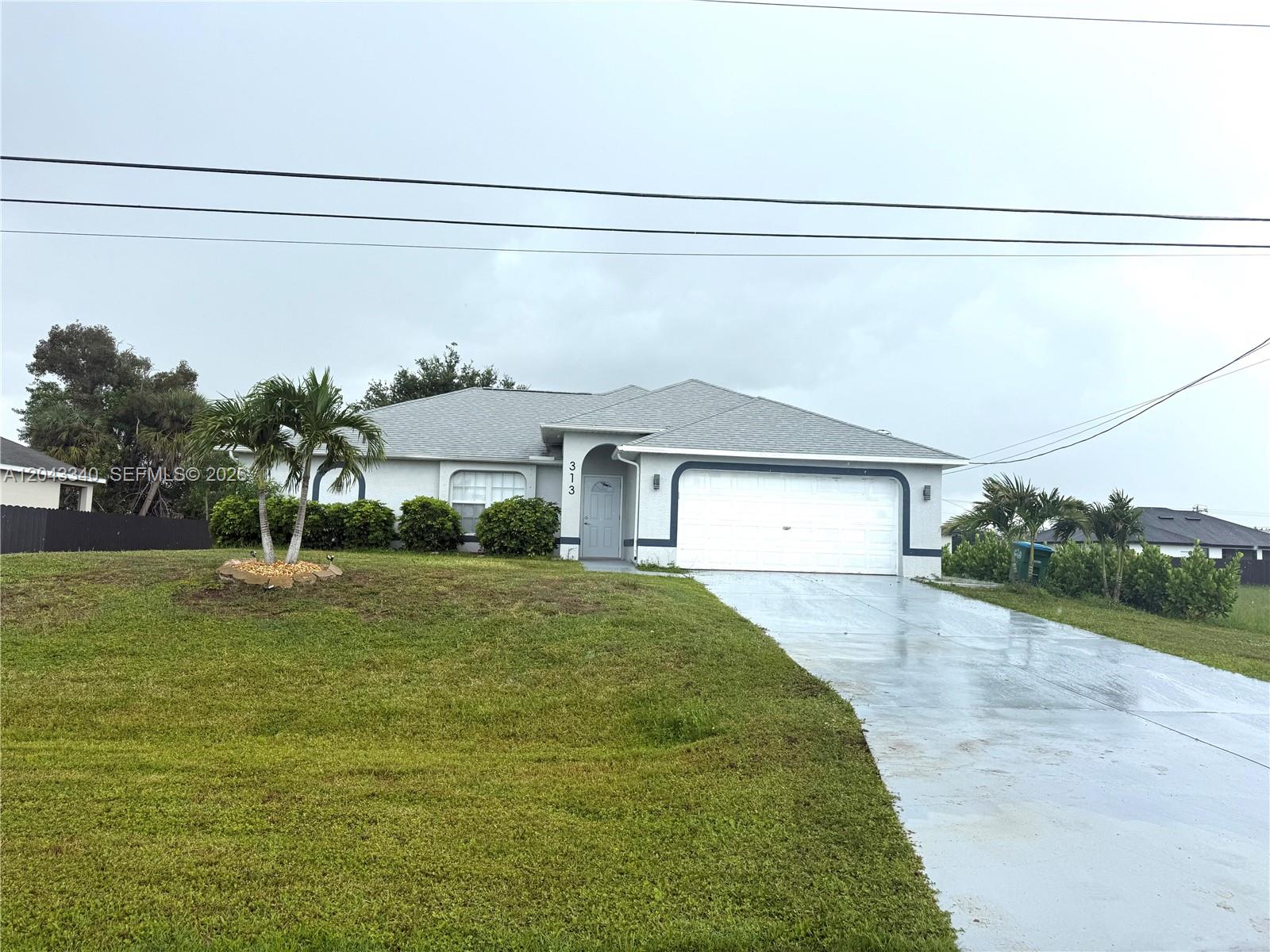 313 NW 16 Place