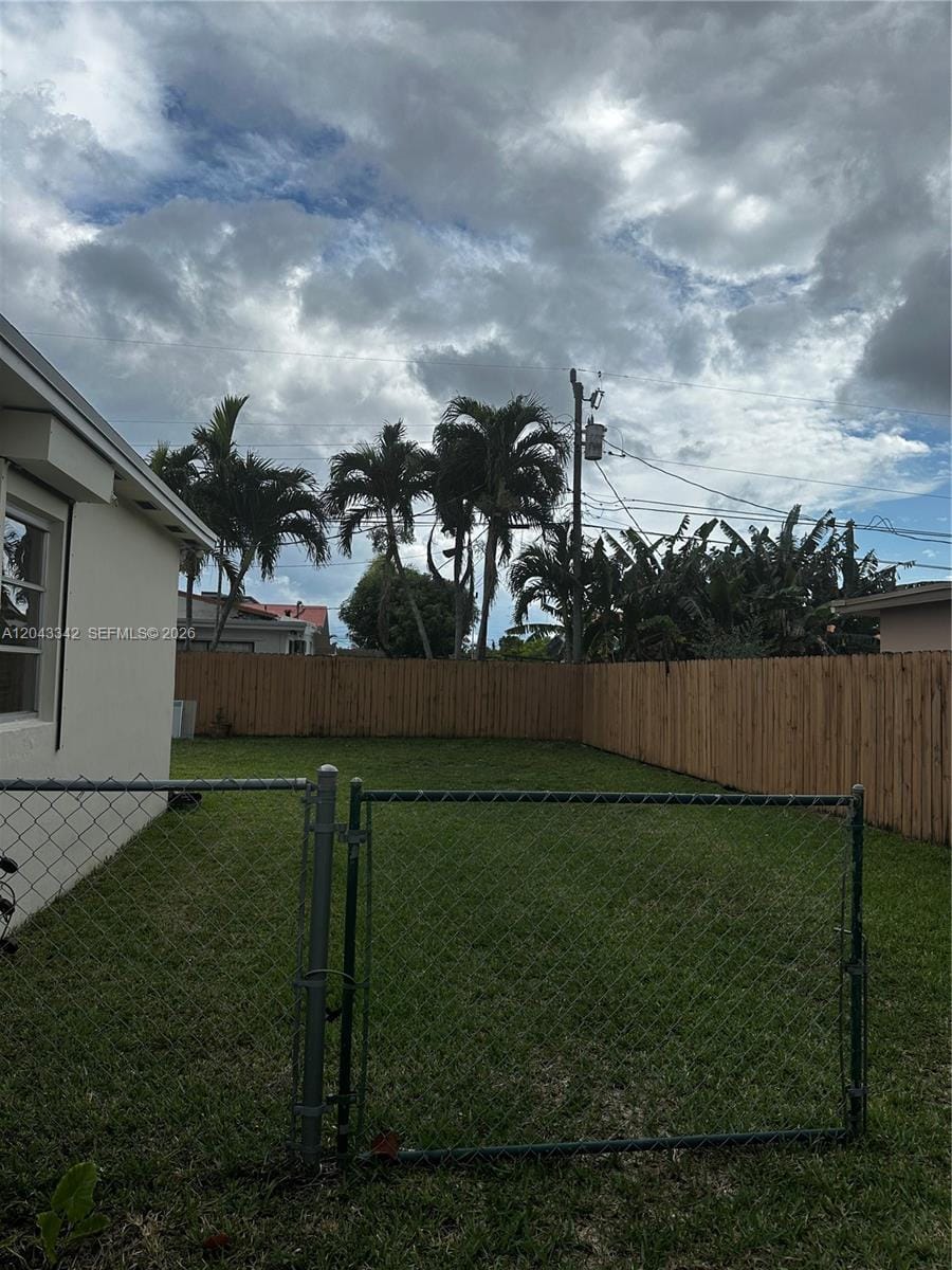 7540 SW 37th Street — photo 5