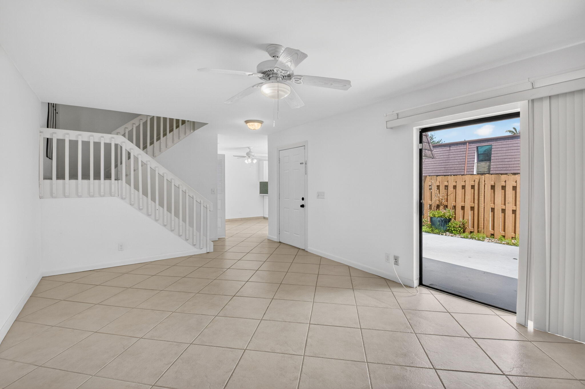 7582 Courtyard Run E — photo 12