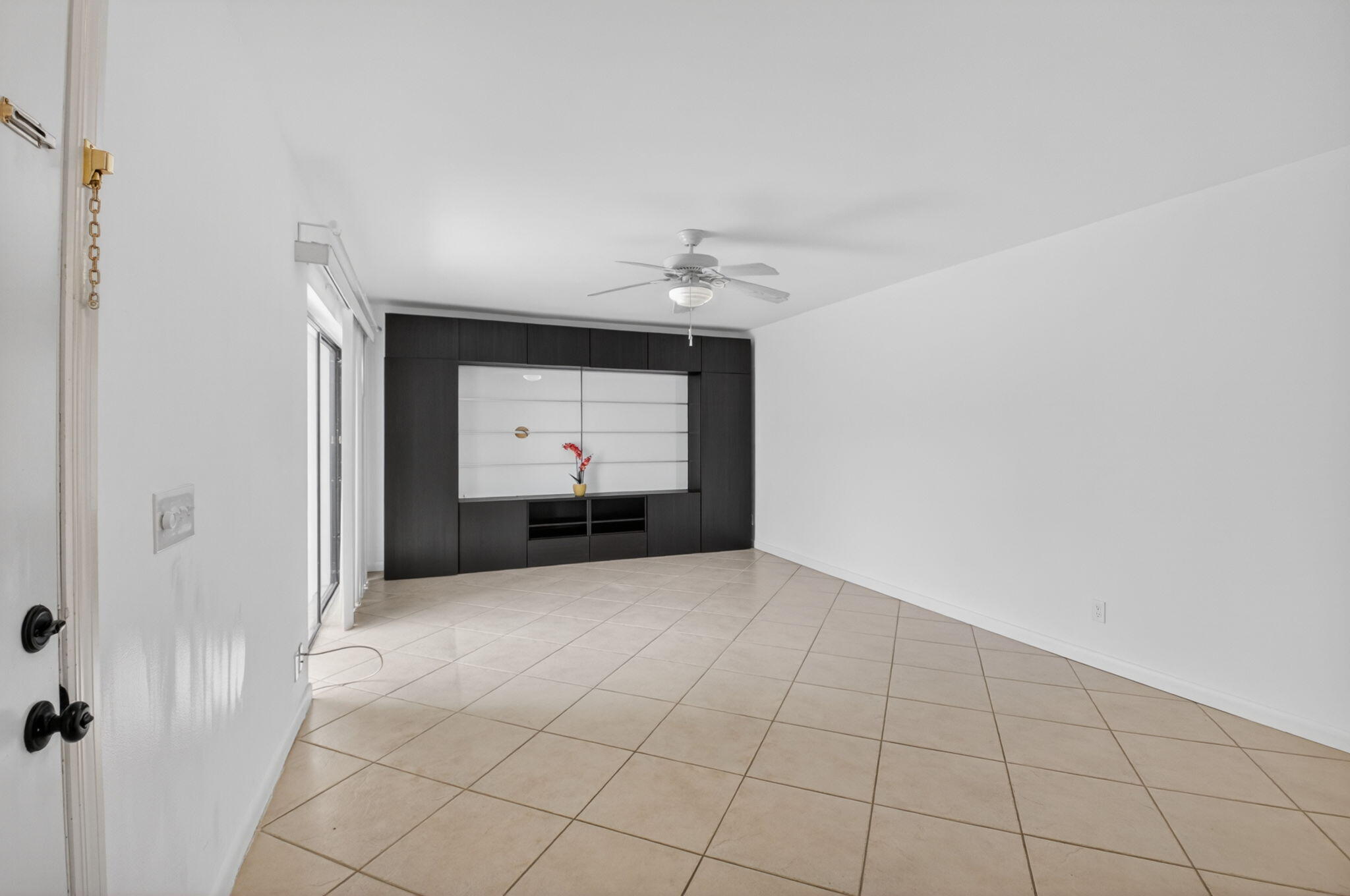 7582 Courtyard Run E — photo 5