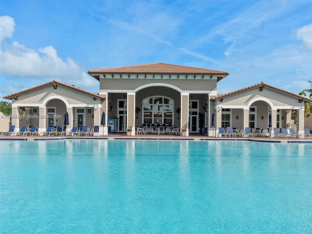 22911 SW 88th Place 7-21, Cutler Bay, FL 33190