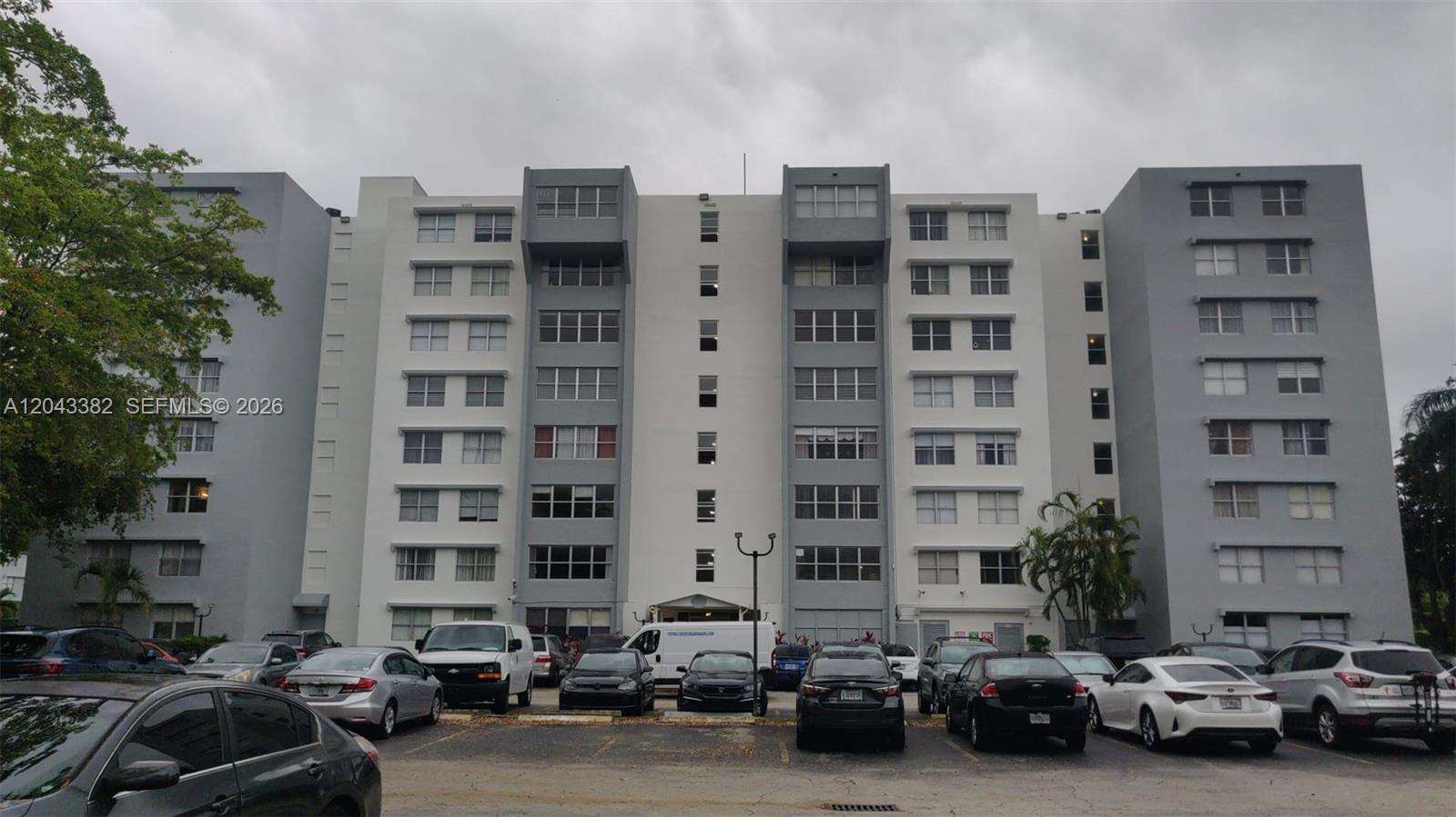 9001 SW 77th Avenue C606, Miami, FL 33156, Miami