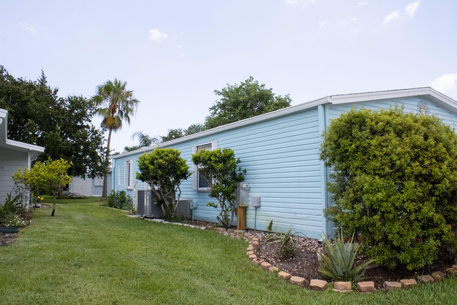 8490 Juneberry Court — photo 2