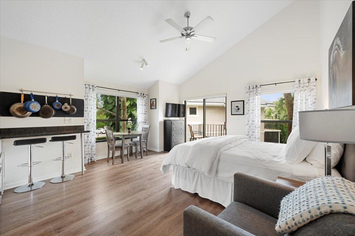 11863 Wimbledon Circle 524, Wellington, FL 33414, Wellington