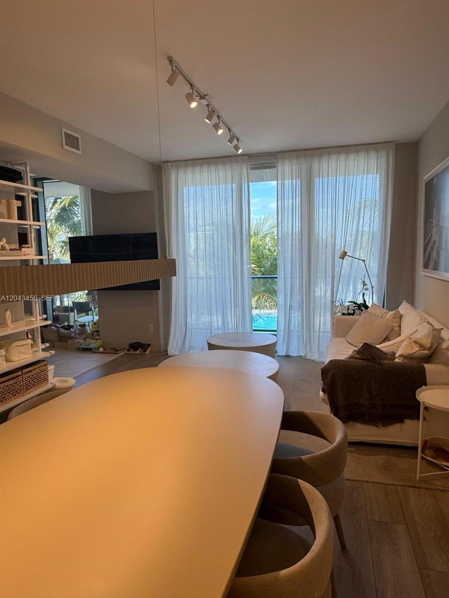 2960 NE 207th Street 712, Aventura, FL 33180, Aventura