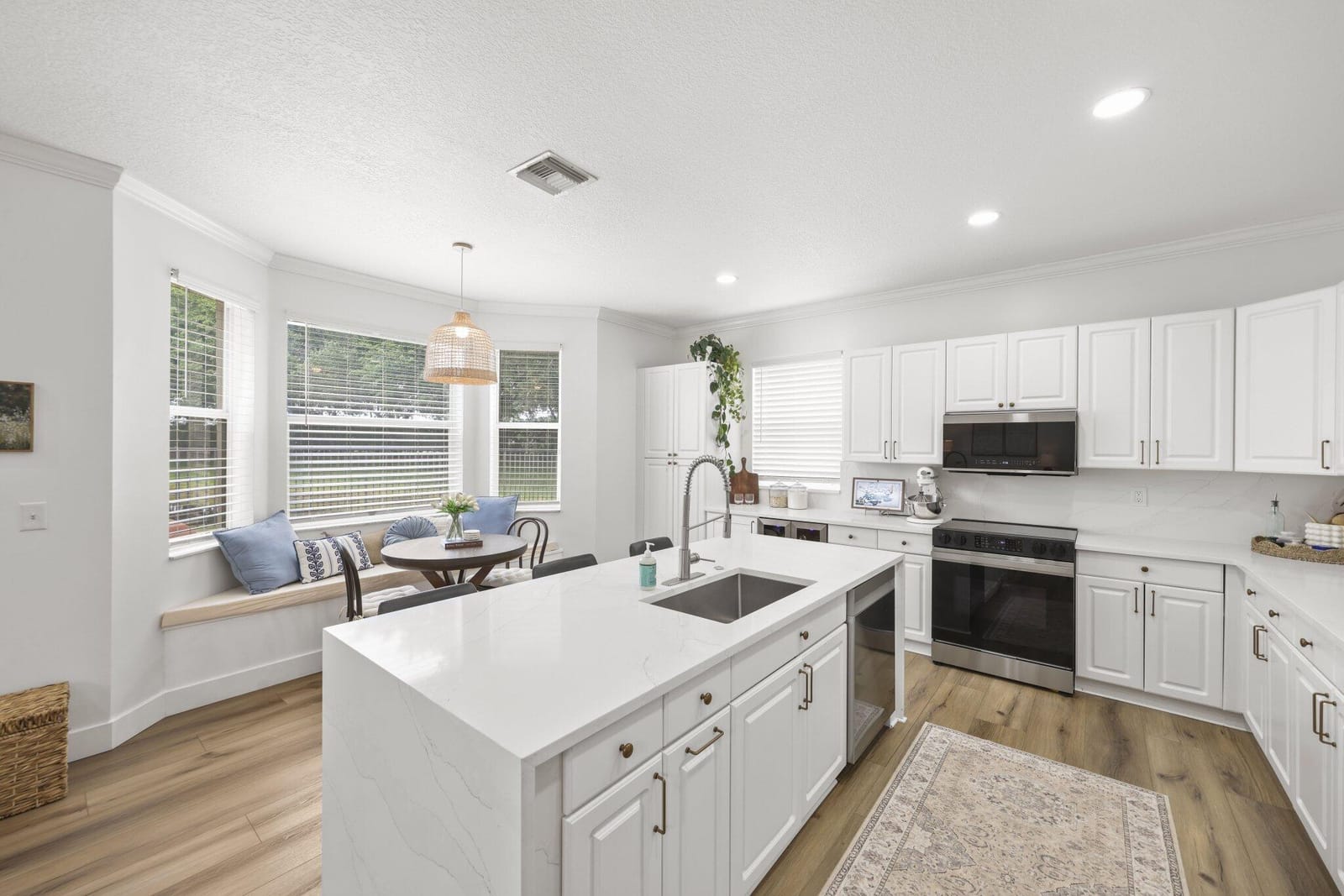 7518 Oak Grove Circle — photo 12